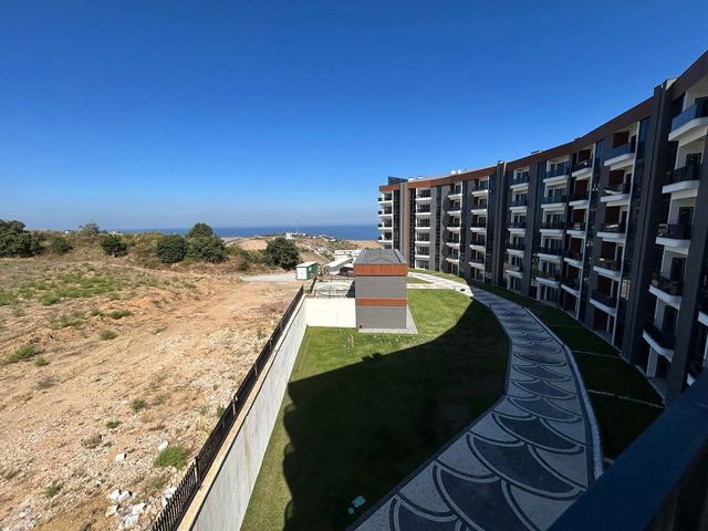 RE/MAX ŞEHİR'DEN DENİZ MANZARALI KİRALIK DAİRE