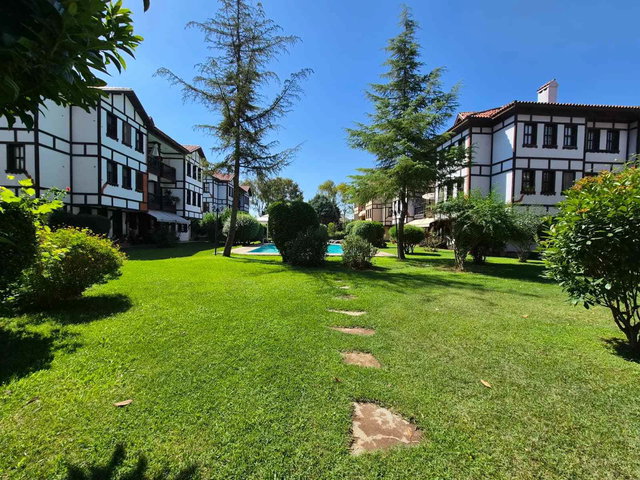 BUTİK SİTEDE KİRALIK DUBLEKS DAİRE.