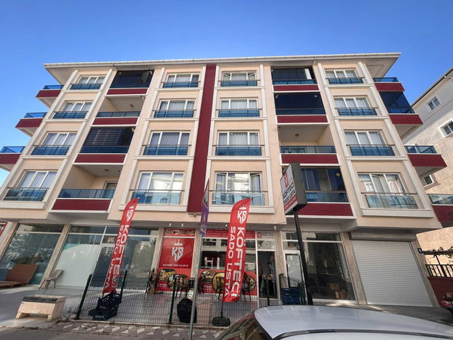 YENIKENT FEVZİ ÇAKMAK’TA 3+1  165 M² BRÜT  2 BANYO 3 BALKONLU