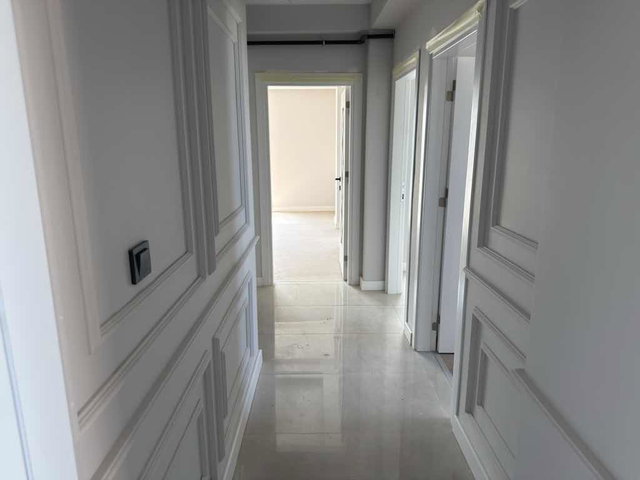 DENİZ MANZARALI, EBEVEYN BANYOLU, YERDEN ISITMALI SIFIR 2+1