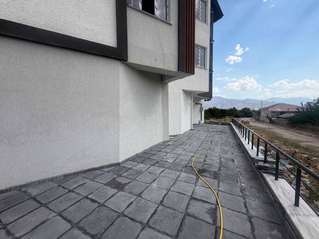 REMAX DEM'DEN ANA CADDE ÜZERİ 8 ADET SATILIK 1+1 DAİRELER