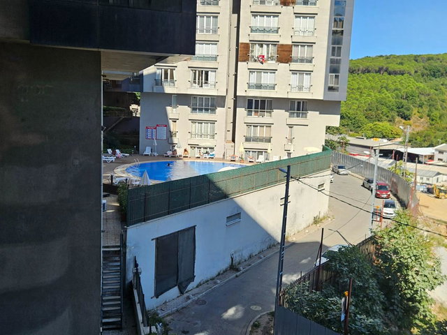 GREEN PINE SİTESİ'NDE  1+1 KİRALIK DAİRE