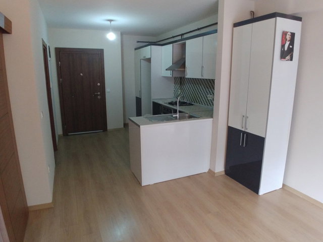 GREEN PINE SİTESİ'NDE  1+1 KİRALIK DAİRE