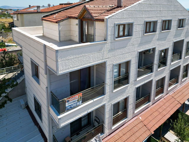 ÇANDARLI'DA YAZLIK TADINDA SATILIK DUBLEKS DAİRE