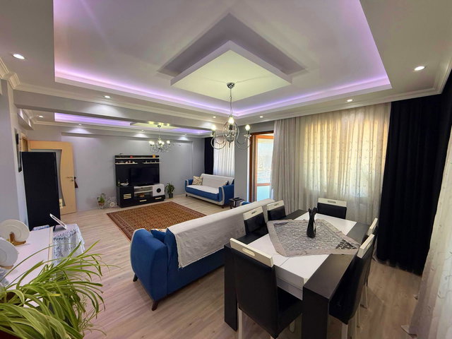 RE/MAX İNCİ'DEN MALTEPE MAH. AYŞEGÜL SİTESİ’NDE 3+1 SATILIK DAİRE