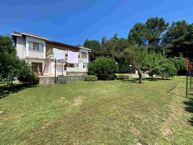 REŞADİYE'DE 1500M2 ARSA İÇERİSİNDE 350M2 MÜSTAKİL HAVUZLU VİLLA