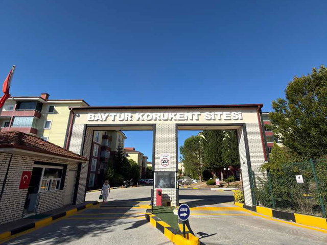 RE/MAX METROPOLİTAN'DAN KORUCUK BAYTUR'DA HARİKA 3+1 DAİRE!!