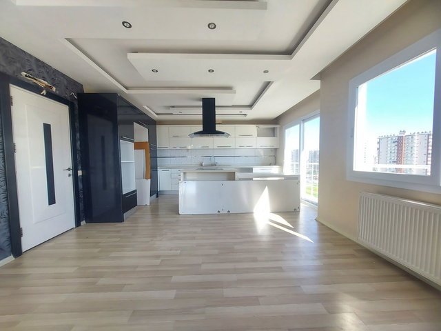 REMAX RİNA'DAN CEMEVİ CİVARI 3+1 DAİRE