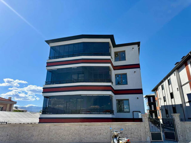 REMAX DEM'DEN SEYRİDEMPARK KARŞISI SATILIK 2+1 FUL DOLU DAİRE