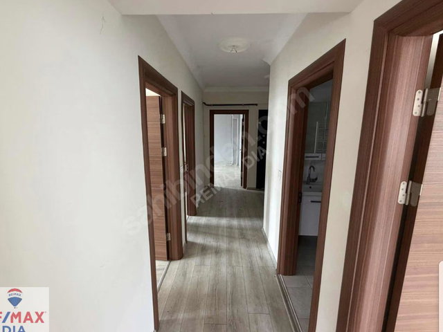 RE/MAX DIADAN CUMHURİYET MAHALLESİNDE FERAH 3+1 KİRALIK DAİRE