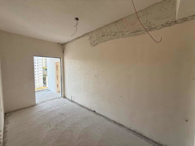 YAKAPARK’TA AYDOS ORMANINA KOMŞU, PRESTİJLİ SİTEDE 3+1 DAİRE