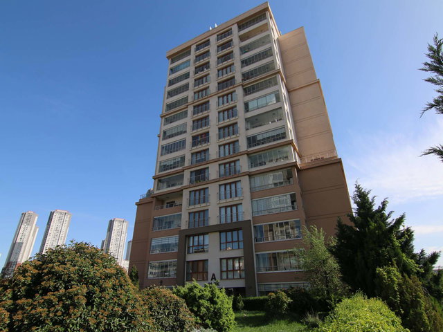 ANADOLU BULVARI EGE METROPARK KONUTLARI 'NDA KİRALIK 3+1 DAİRE