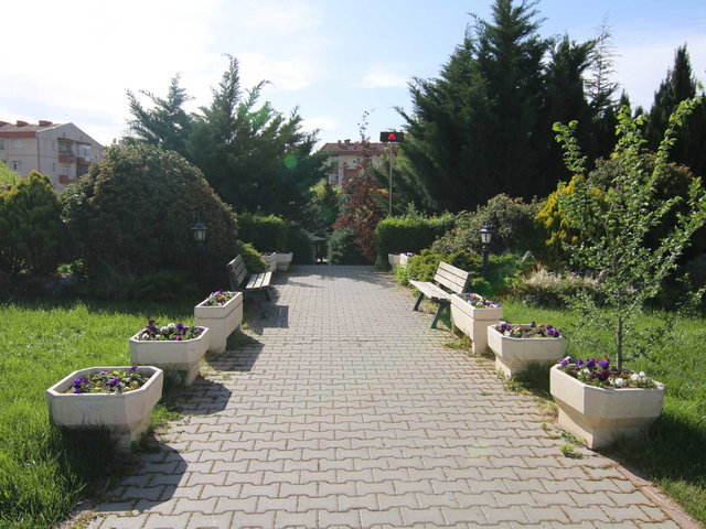 ANADOLU BULVARI EGE METROPARK KONUTLARI 'NDA KİRALIK 3+1 DAİRE