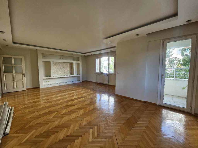 MÜTHİŞ KONUM BOYALI 145 M² NET 3+1 BALKONLU
