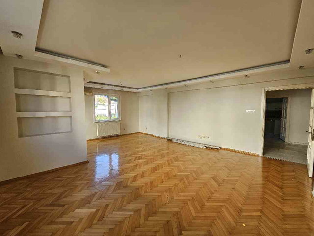 MÜTHİŞ KONUM BOYALI 145 M² NET 3+1 BALKONLU