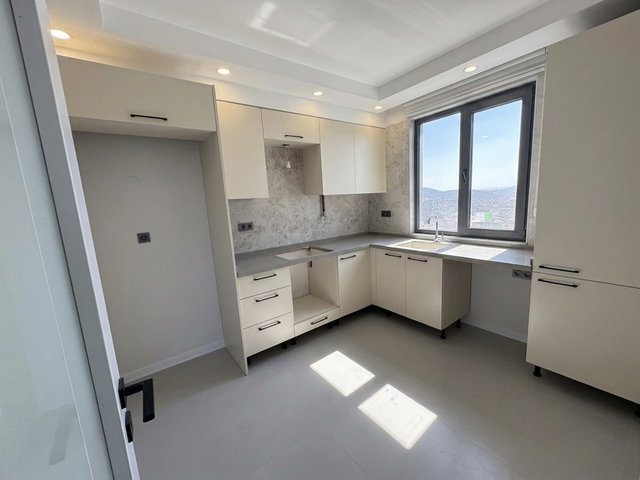 REMAX KUZEY OĞUZ’DAN ÇEKMEKÖY TAŞDELEN’DE SATILIK 2+1 LÜX DAİRELER