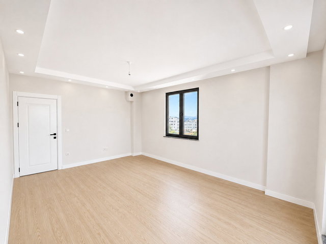 HASTANE VE SAHİLE YAKIN SIFIR 2+1 AÇIK-KAPALI OTOPARKLI DAİRE