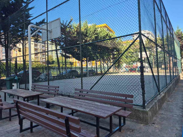MALTEPE ALTAYÇEŞME'DE SOYKENT SİTESİ'NDE 3+1, 7. KAT, OTOPARKLI SATILIK DAİRE