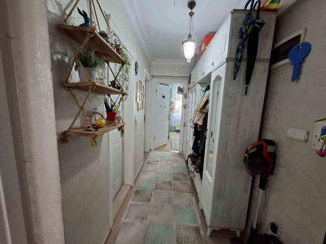 GAZİOSMANPAŞA MERKEZ’DE 2+1 FERAH GİRİŞ KATI