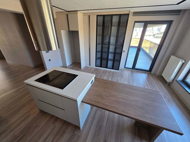 ALACAATLI GÜNEŞ YAKA EVLERI KIRALIK 4+1 ARA KAT DAIRE