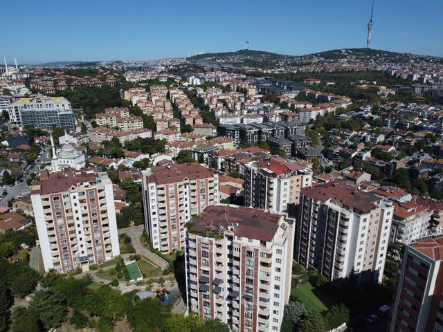 BİLGEN KONUTLARINDA GÜNEY CEPHE DENİZ MANZARALI ARAKAT 3+1 DAİRE
