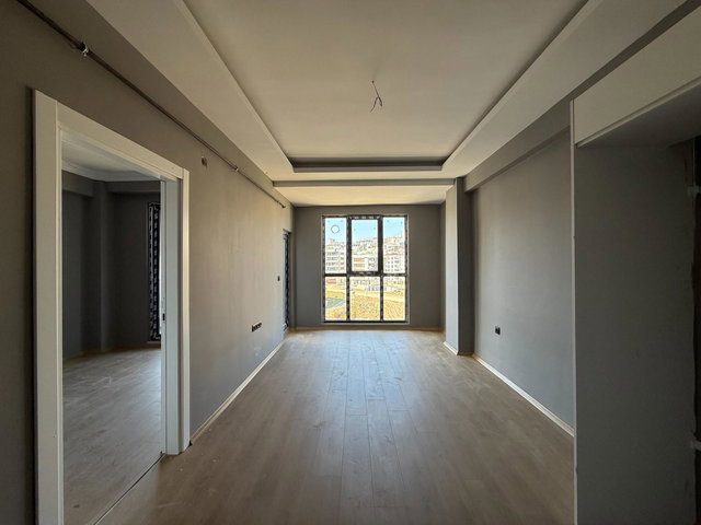 PAMUKLU BULVARINDA TRAMVAYA 500M 5 DAKIKA YÜRÜME MESAFESINDE 1+1 DAİRE