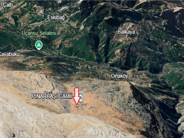 ANTALYA GÜNDOĞMUŞ ORTAKÖY MERKEZDE 96 M2 KARGİR EV VE AVLUSU