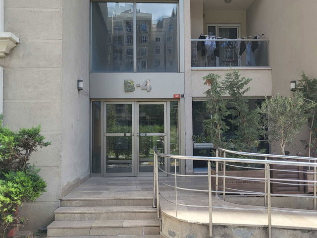 ZEYTİNBURNU SAHİL PARK SİTESİNDE KİRALIK 2+1 KİRALIK DAİRE