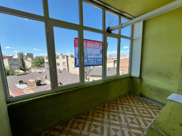 REMAX İLKE'DEN ERZURUM MÜZESİ YANI 3+1 KİRALIK DAİRE