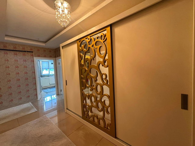 DEREBAHÇE'DE PRESTİJLİ SİTEDE FİYAT AVANTAJLI SATILIK 3+1 DAİRE