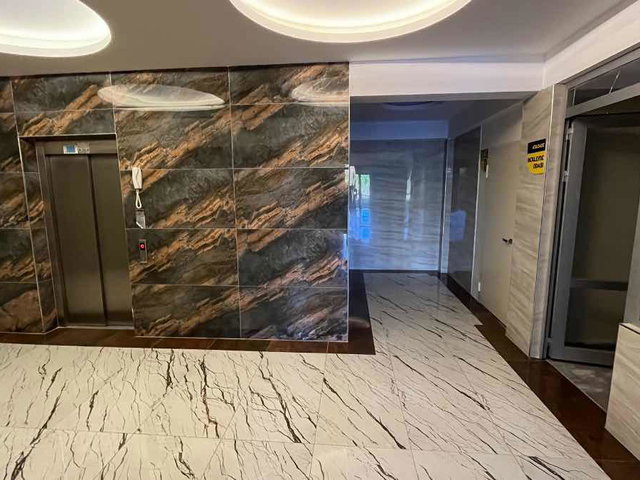 ATAZADE KONUTLARI | TRAMVAYA CEPHE | 220M2 | 4+1 SATILIK DAIRE!