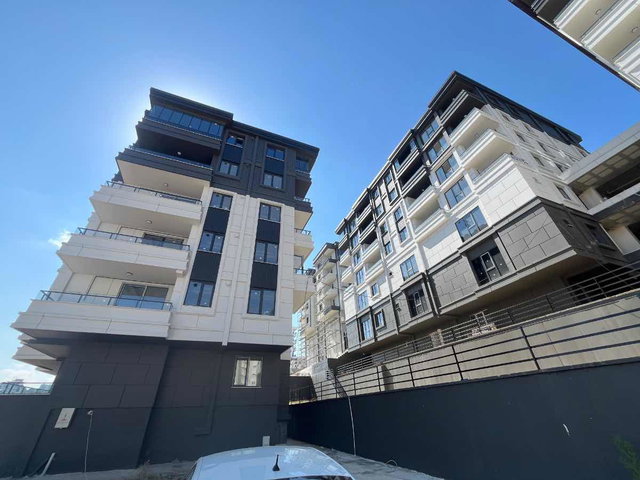 SITE İÇERISINDE | BULVARA CEPHE | UYGUN FIYAT SIFIR KIRALIK 2+1