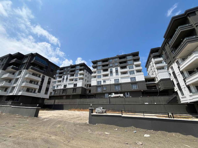 BULVARA CEPHE | SITE İÇERISINDE | MANZARALI KIRALIK 2+0 DAIRE