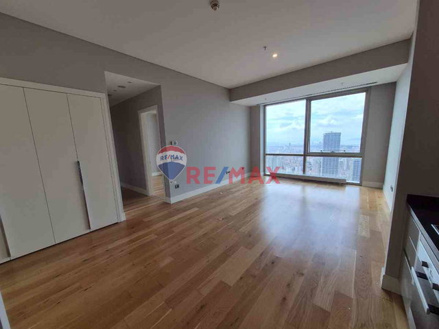 ATAŞEHİR METROPOL İSTANBUL'DA DENİZ,ADALAR MANZARALI KİRALIK 2+1