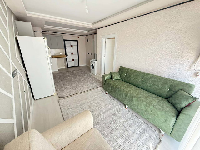 REMAX İLKE'DEN KOMBİNA'DA 1+1 EŞYALI KİRALIK DAİRE