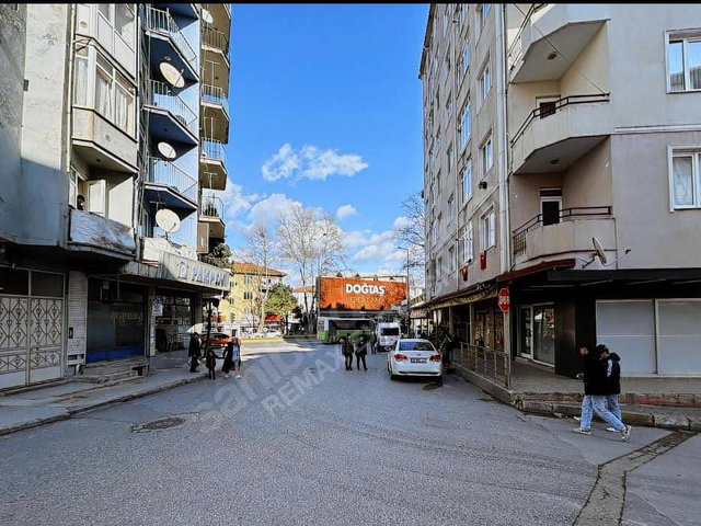 3+1 YATIRIMLIK KİRACILI GÖLCÜK MERKEZDE FIRSAT DAİRE