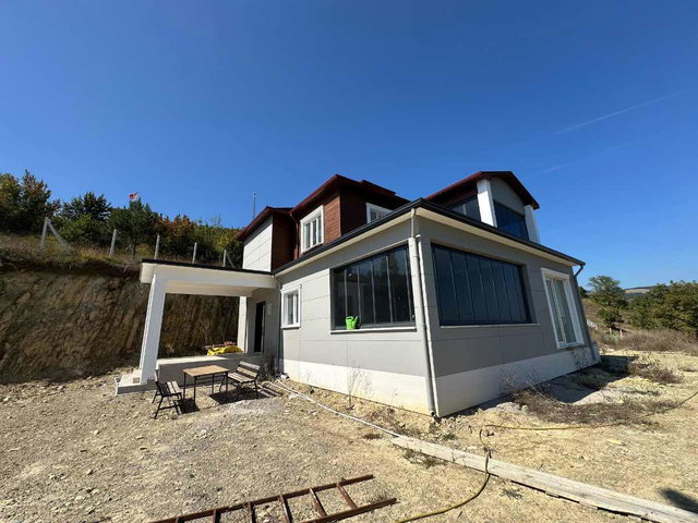 2.890 M² MÜSTAKİL ARSA İÇİNDE | DOĞAYLA İÇ İÇE LÜKS VİLLA
