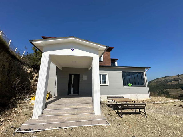 2.890 M² MÜSTAKİL ARSA İÇİNDE | DOĞAYLA İÇ İÇE LÜKS VİLLA