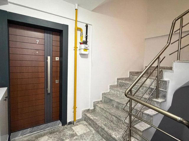 REMAX MOD'DAN İSMET İNÖNÜ 2 CADDESİNDE KİRALIK 2+1 DAİRE