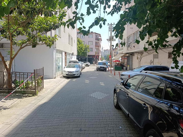 İZMİT KADIKÖY MAHALLESİ'NDE MERKEZİ KONUMDA 1+1 KİRALIK DAİRE