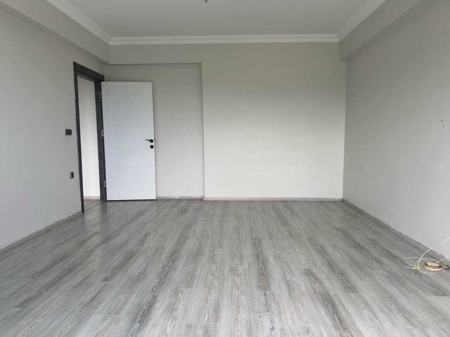 SAMSUN KALKANCADA 2+1 SATILIK SİTE İÇİ HARİKA DAİRE