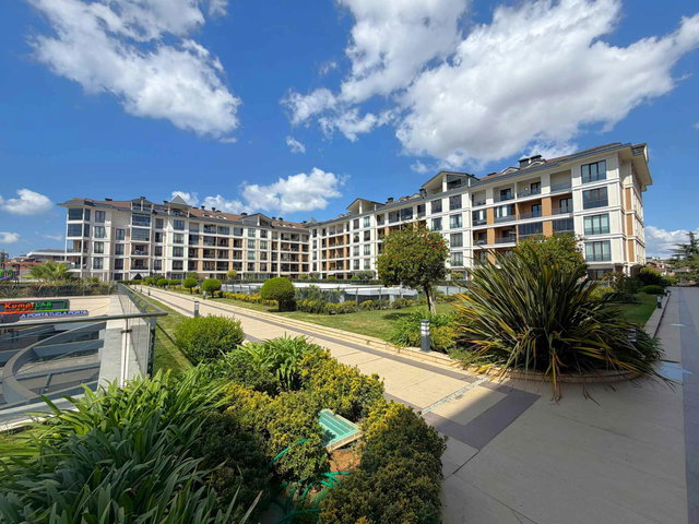 REMAX ASHİLL TUZLA VİAPORT AVM 'DE 1+1 KİRALIK REZİDANS DAİRE