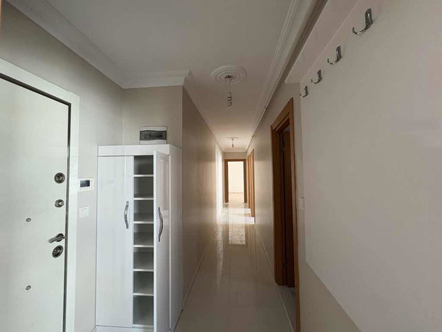 MALTEPE GİRNE MAH’DE ULAŞIMA YAKIN, BALKONLU 2+1 KİRALIK DAİRE