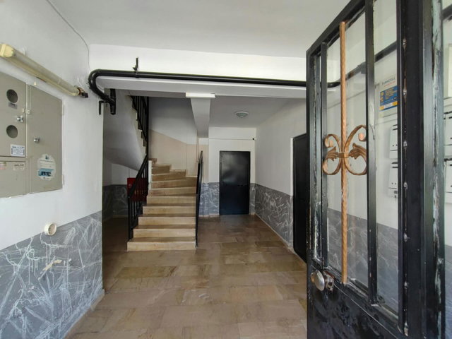 RE/MAX MOD'DAN KARINCA ANAOKULU SOKAĞI BAKIMLI 3+1 KİRALIK DAİRE