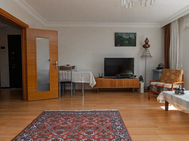 KORU METRO YAKINI FUNDA SİTESİ MANZARALI, YAPILI 3+1 SATILIK DAİRE