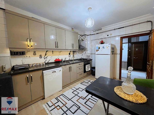 MERKEZİ KONUMDA EŞYALI GENİŞ 2+1 DAİRE