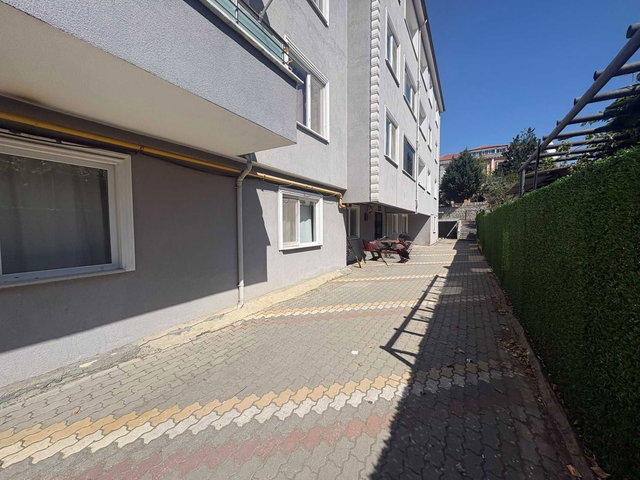 REMAX EFFECT ' TEN TEPECİKLER MAH. GENİŞ 2+1 KİRALIK DAİRE