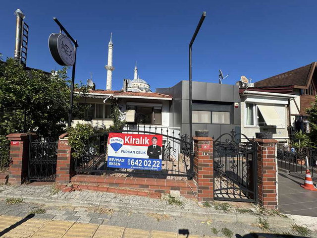 ÜSKÜDARDA SATILIK MÜSTAKİL EV