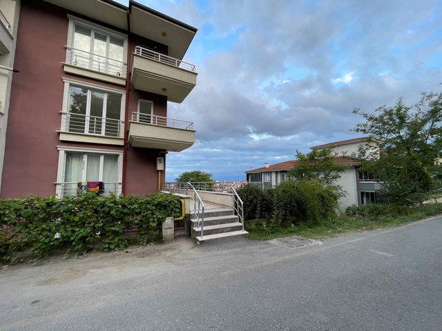 REMAX MAVİ'DEN ADAPAZARI MALTEPE MAH. 2+1 ARA KAT SATILIK DAİRE