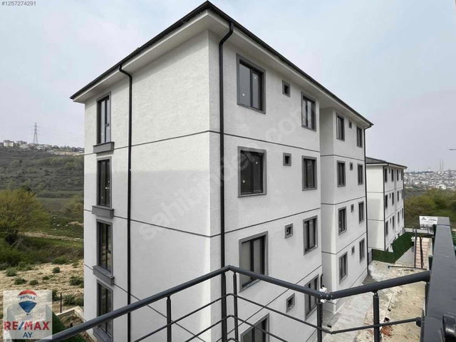 DOĞA MANZARALI GENİŞ ASANSÖRLÜ KİRALIK 2+1 DAİRE